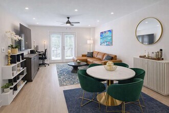 Building Photo - 1670 Kettner Blvd