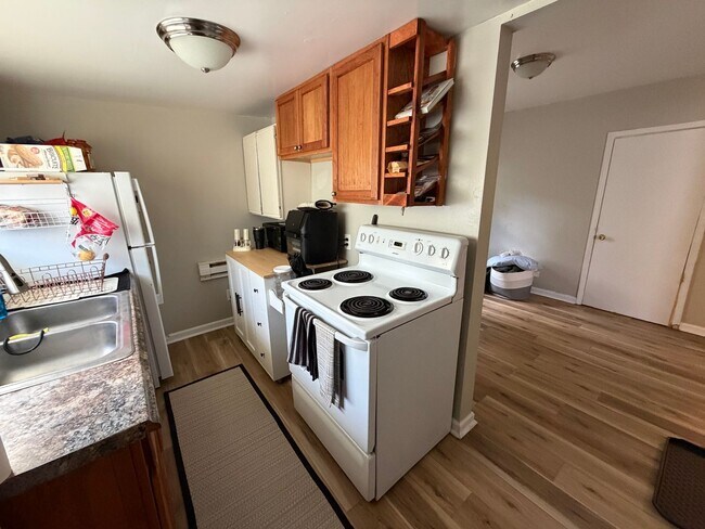 Building Photo - Charming 2-Bedroom Home in Washington, PA