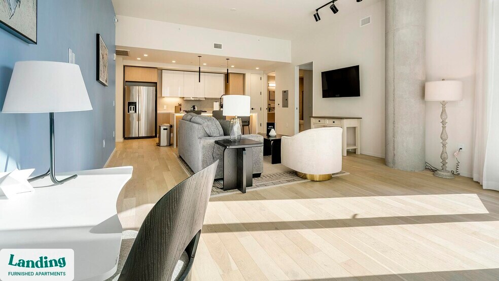 Building Photo - 143 E Commerce St