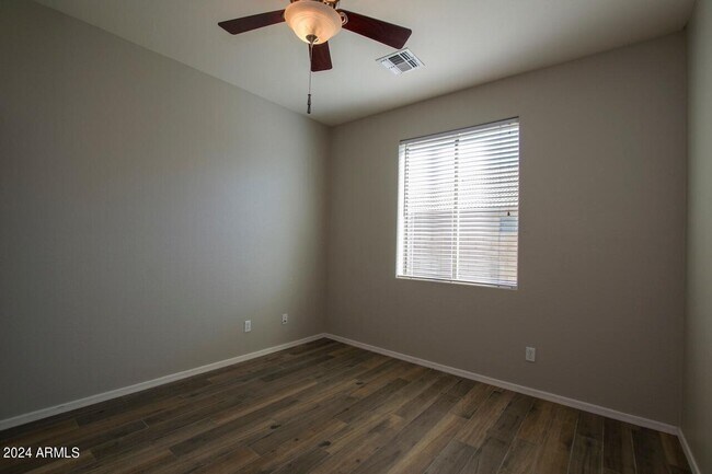 Building Photo - 3690 E Janelle Ct
