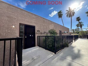 Building Photo - One Bedroom Condo