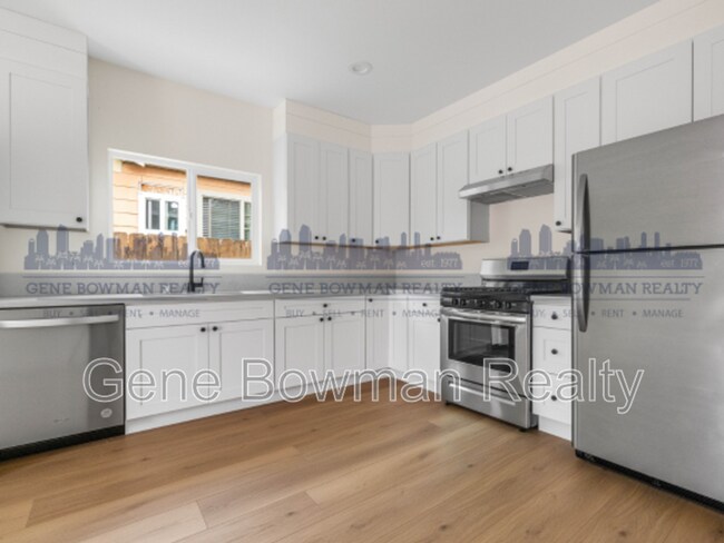 Building Photo - 1137 East 5th Street