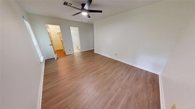 Building Photo - 1212 Hillman St