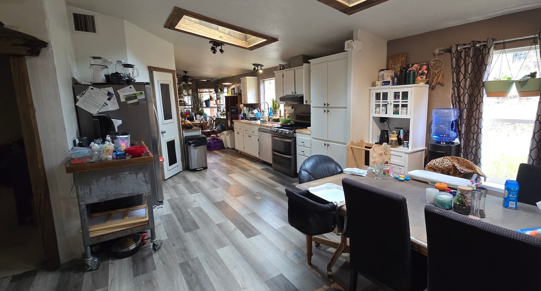 Building Photo - 5981 Virginia Canyon Rd