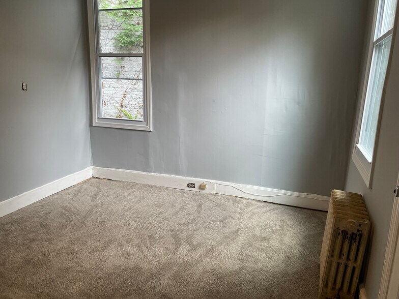 Building Photo - 3107 N Calvert St