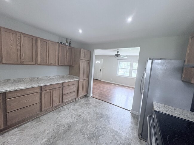 Building Photo - 109 Sheffield Rd