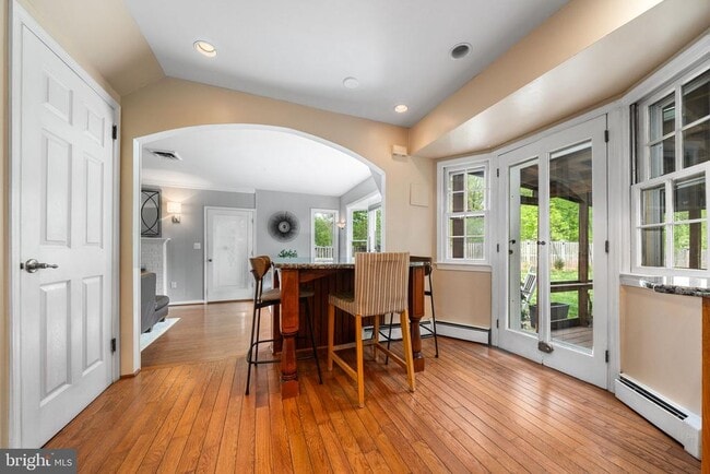 Building Photo - 12013 Hamden Ct