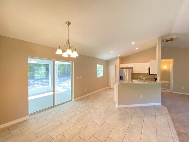 Building Photo - WILL NOT BE AVAILABLE TO SHOW TIL MID AUGU...