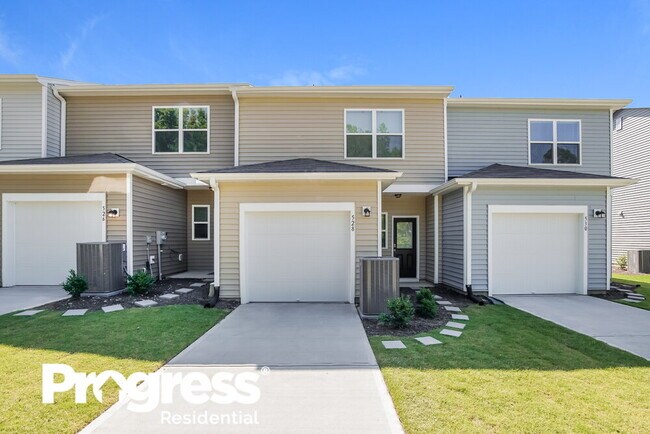 Building Photo - 528 Landing View Dr
