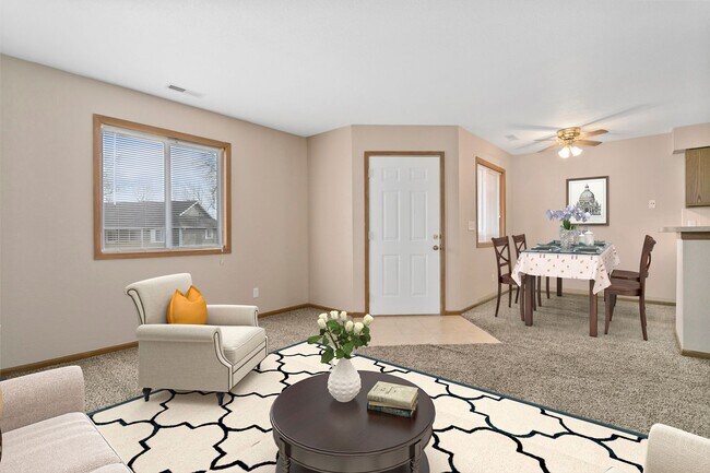 Building Photo - 1304 Crosswinds Ct