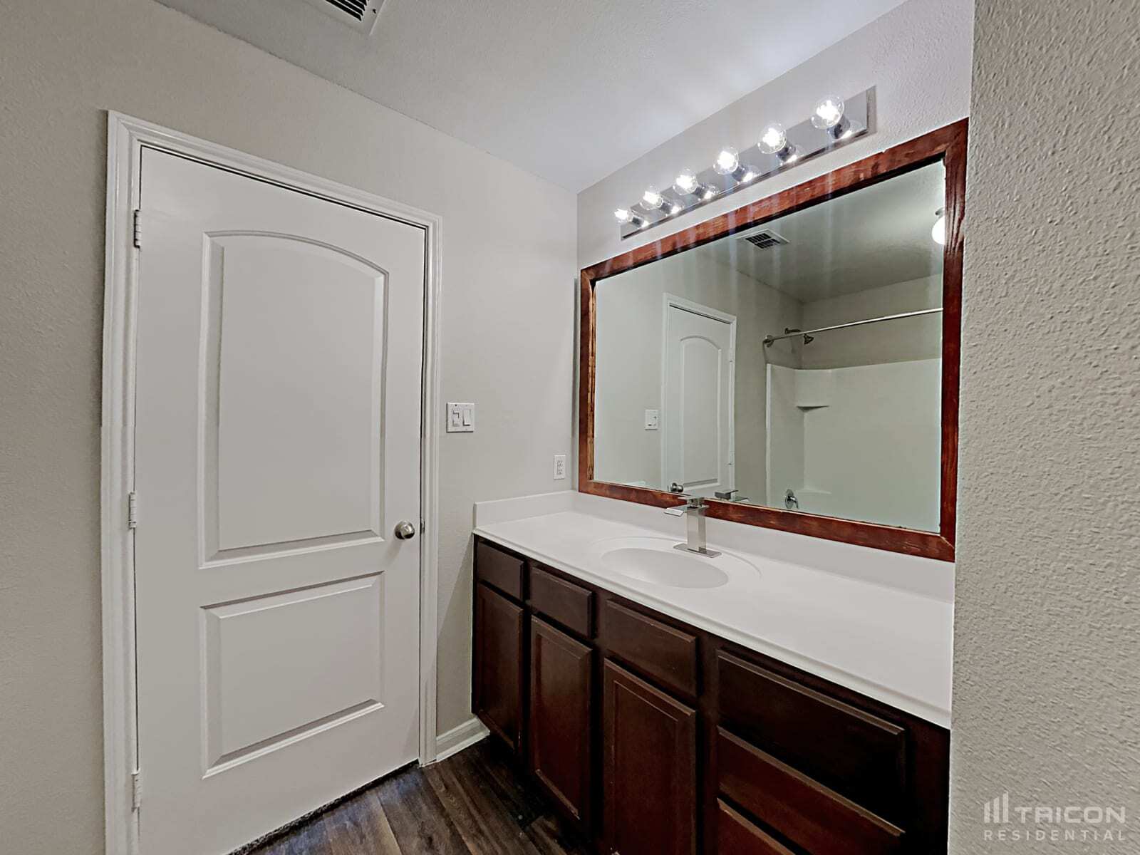 Building Photo - 14210 Bridgeview Ln