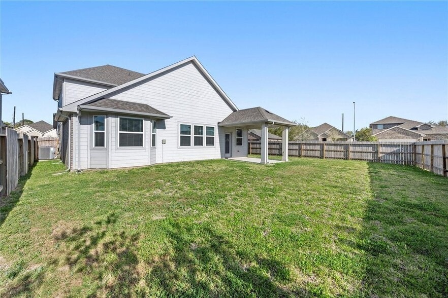 Building Photo - 618 Ellwood Terrace Ln