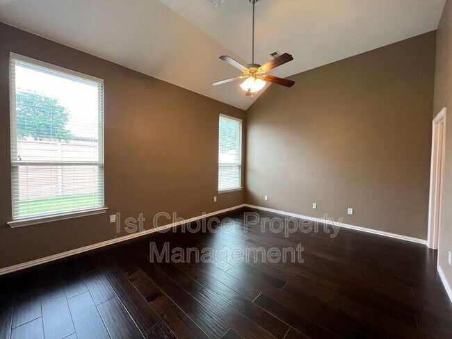 Building Photo - 4309 Bewley Dr