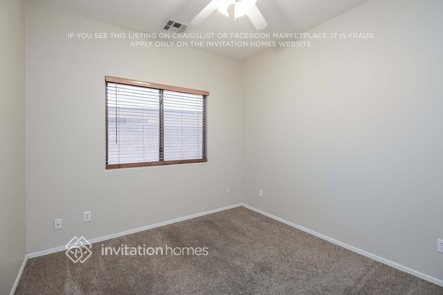 Building Photo - 8010 W Pima St