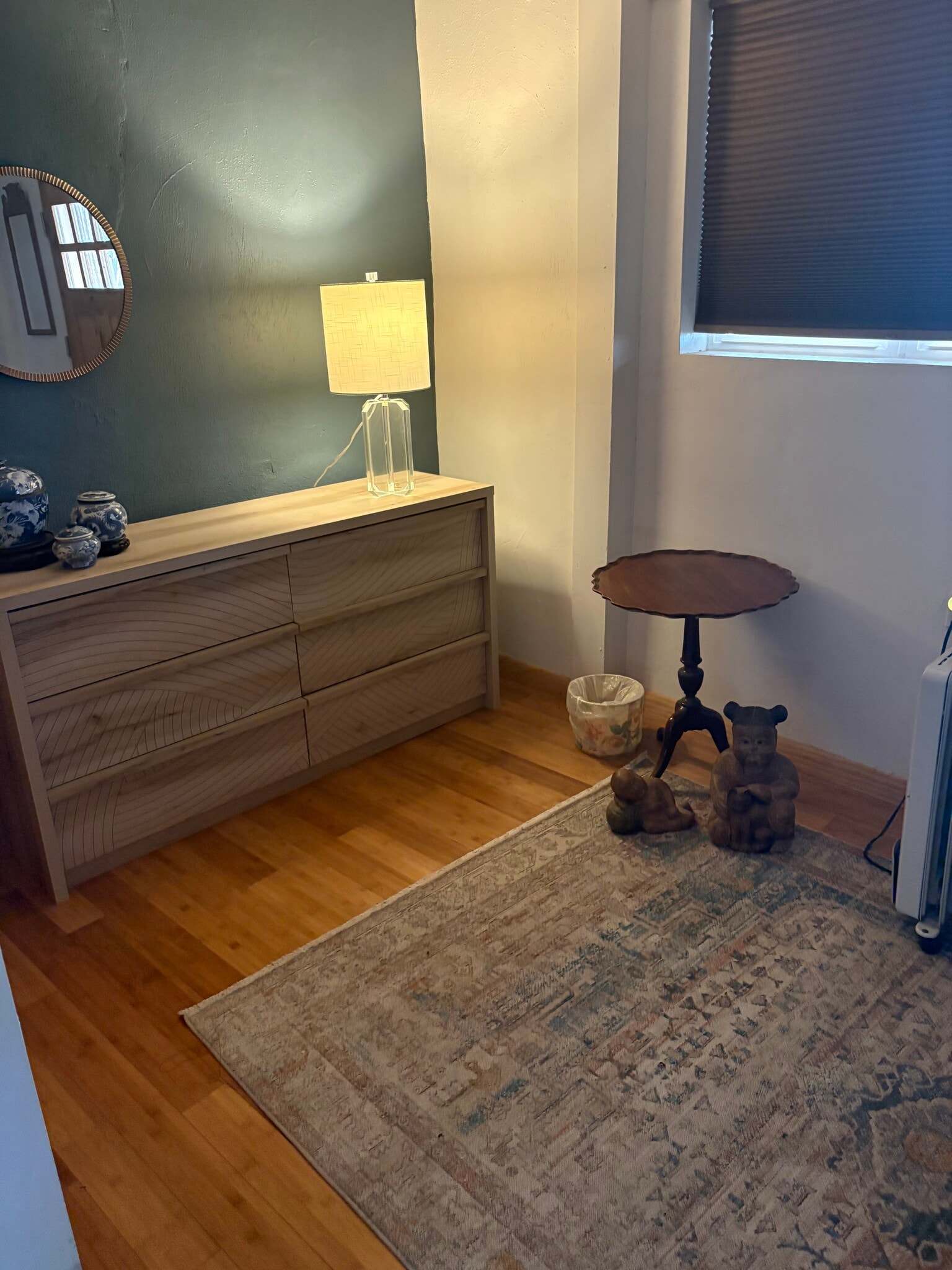 Building Photo - 1522 Edith Blvd NE