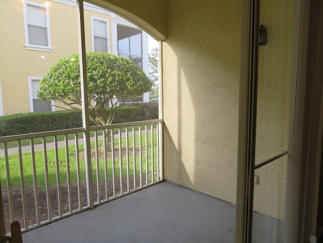 Building Photo - Spacious 4/2 condo in Bella Terra communit...
