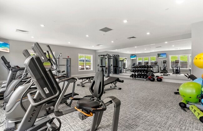 Building Photo - 2 Codman Wy