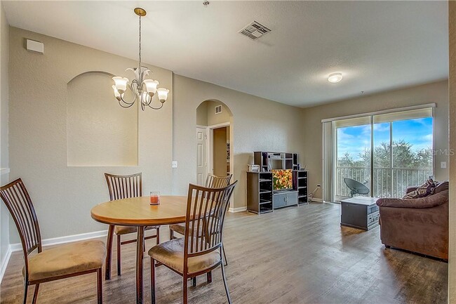 Building Photo - 8630 Buccilli Dr