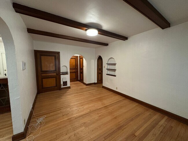 Interior Photo - 4480 N Oakland Ave