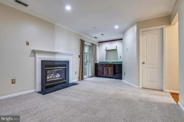 Building Photo - 4946 Lee Farm Ct