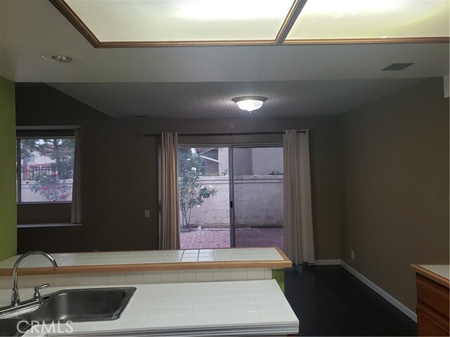 Building Photo - 8896 Grandville Cir