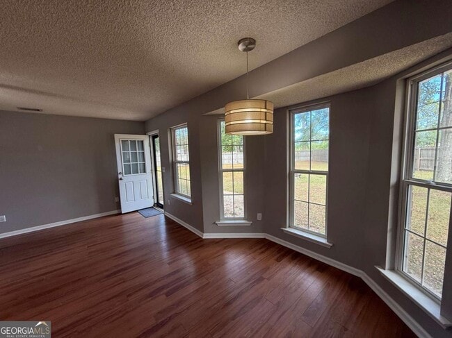 Building Photo - 309 N Belmont Ct