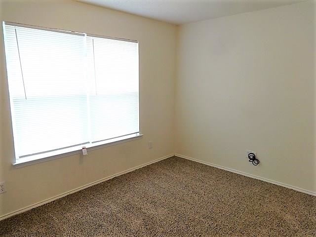 Building Photo - 6728 Shadow Creek Dr