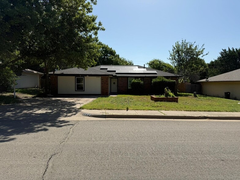 Primary Photo - 1534 Lime Leaf Ln