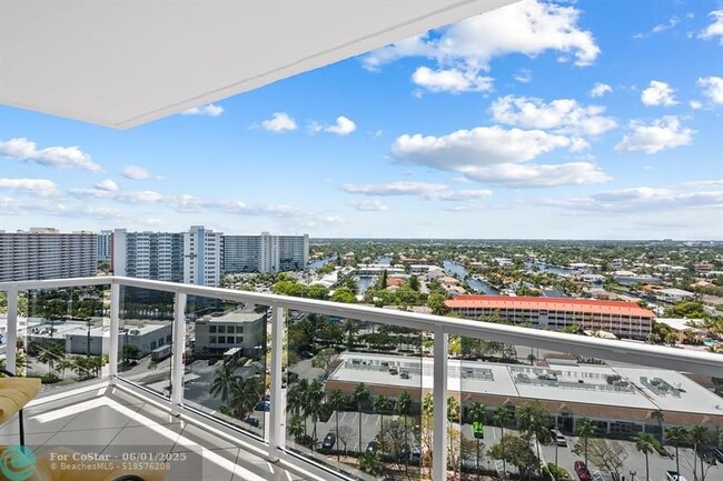 Building Photo - 3700 Galt Ocean Dr