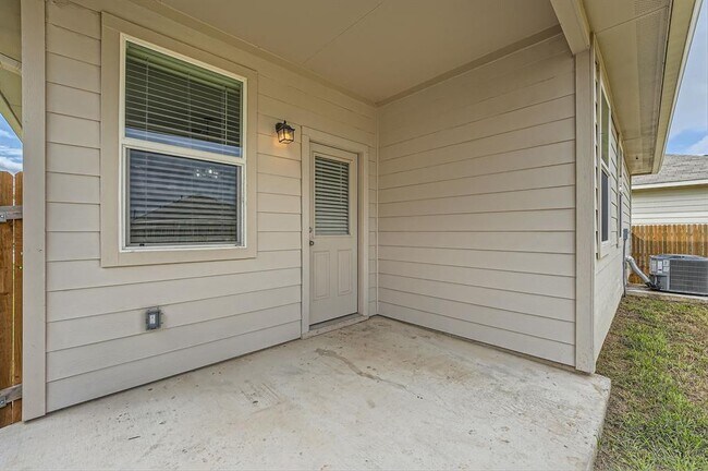 Building Photo - 3702 Chappie Ln