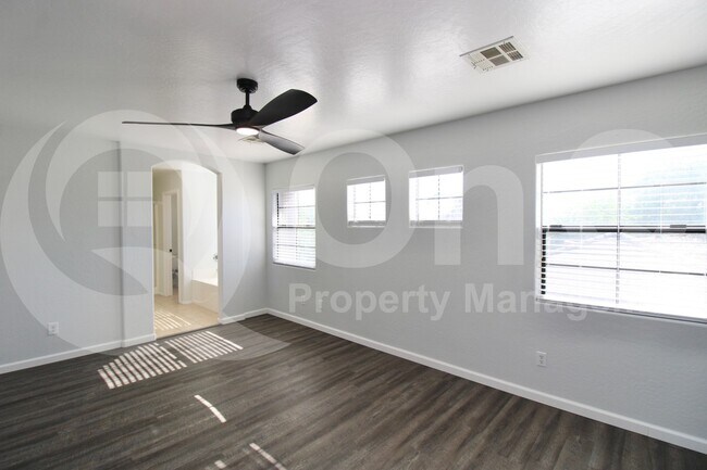 Building Photo - 3538 S Cupertino Dr