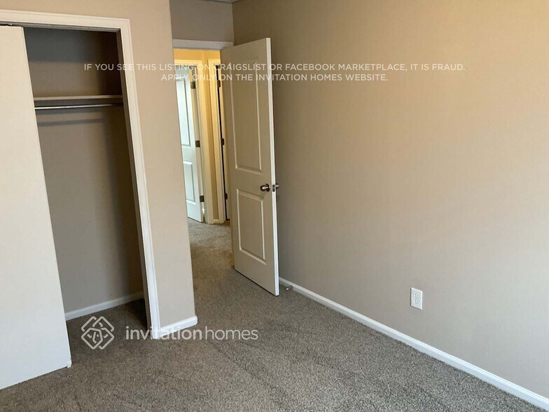 Building Photo - 4415 Gunbarrel Dr