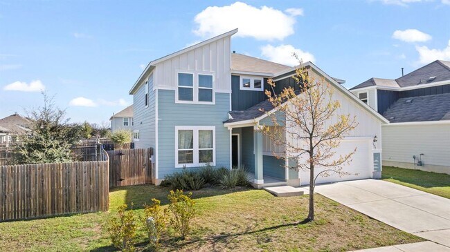 Building Photo - 11910 Clayton Creek Ave