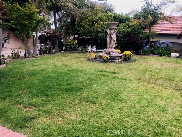 Building Photo - 2725 Palos Verdes Dr W