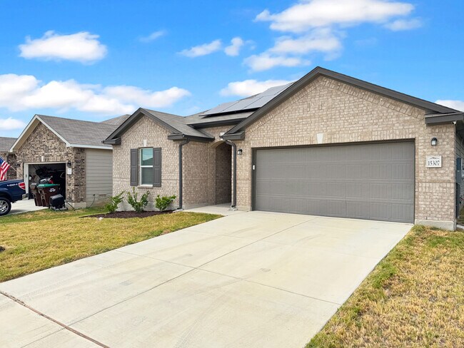 Building Photo - 15307 Electra Cir