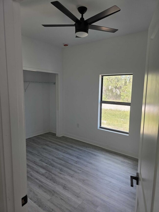 Building Photo - 12232 Newgate Ave