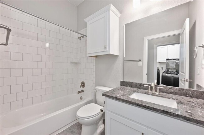 Building Photo - 18712 Waltz Ct