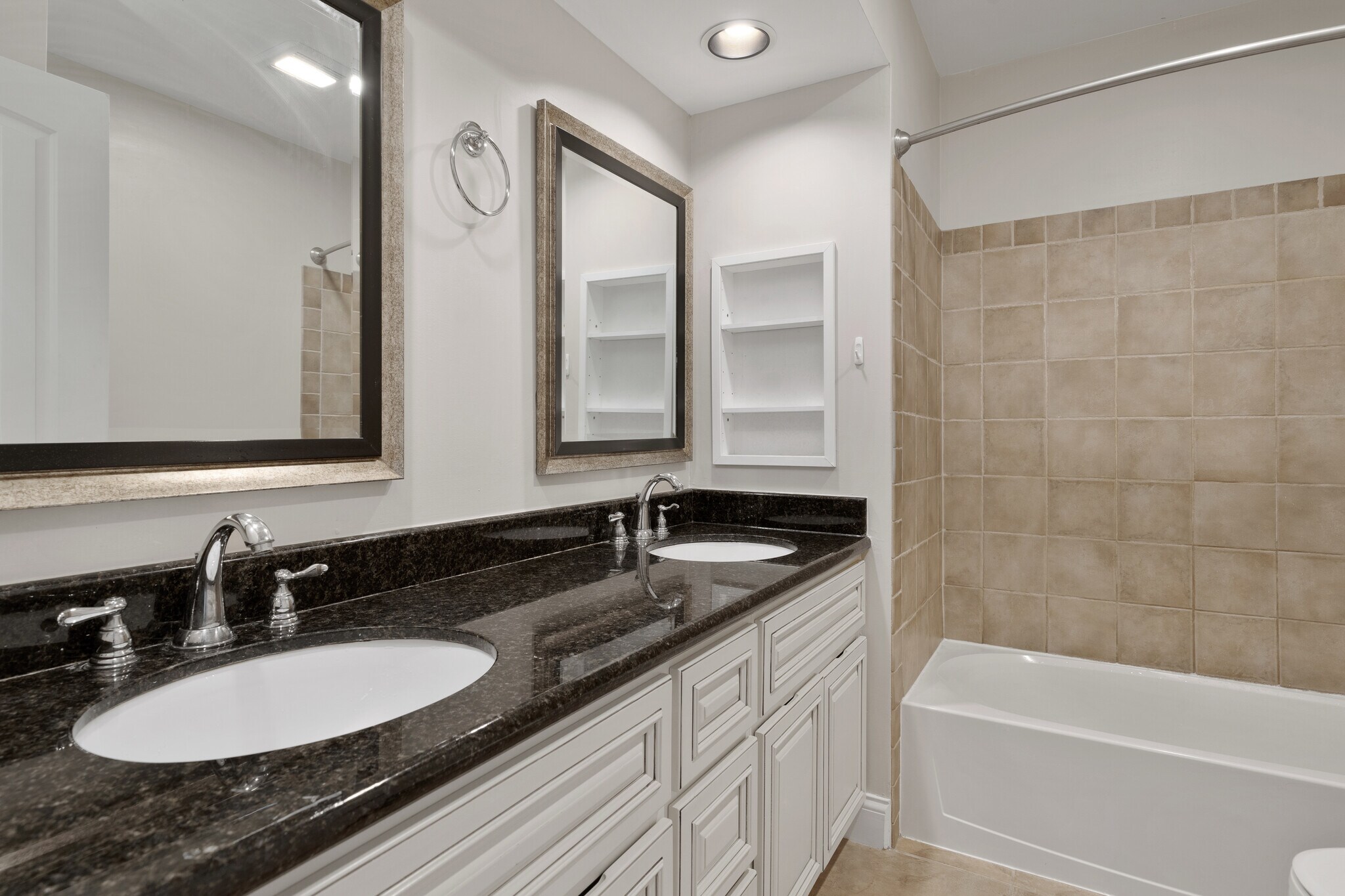 Building Photo - 6744 Merwin Pl