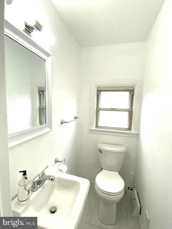 Building Photo - 864 Whitehorse Mercerville Rd