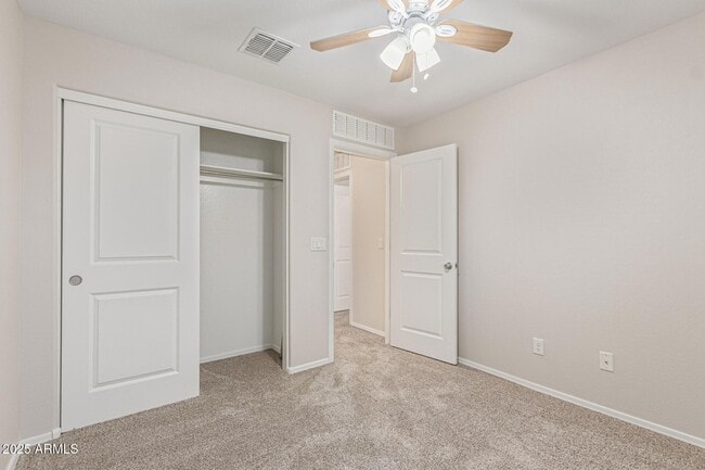 Building Photo - 16648 W Jenan Dr