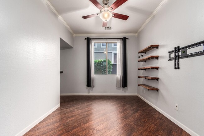 Building Photo - 2626 W Florentine Rd