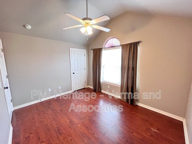 Building Photo - 683 Golden Meadow Ave