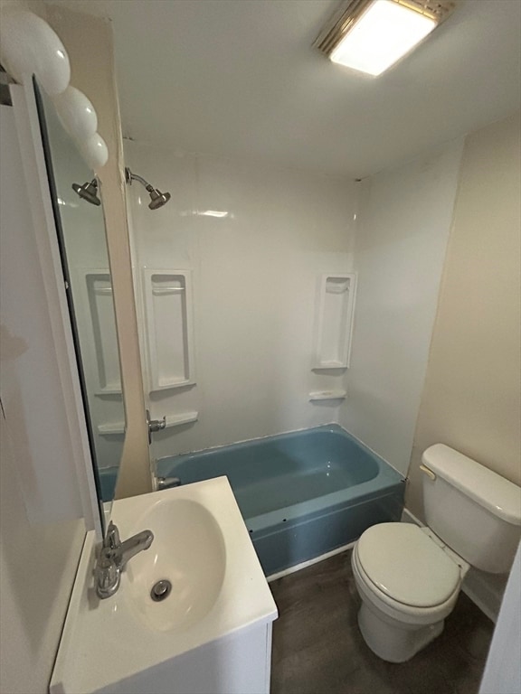 Building Photo - 45 River St