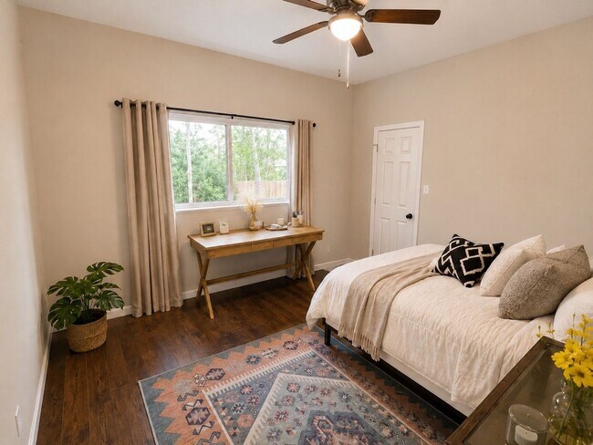 Building Photo - 803 Single Oak Cove