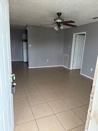 Building Photo - 8215 Skysail Ave