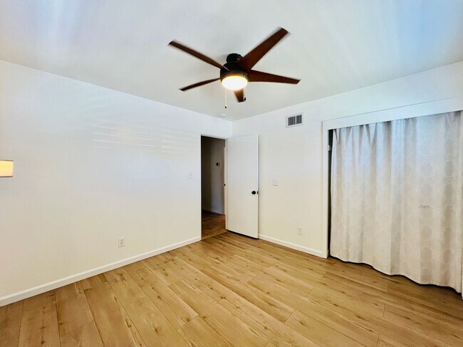 Building Photo - Charming Home for Lease in a Prime Location