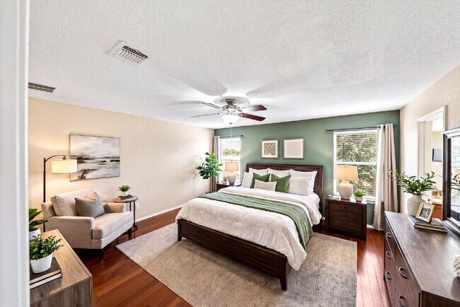 Building Photo - Better Than New and Unlike Anything Else in Villa Del Sol