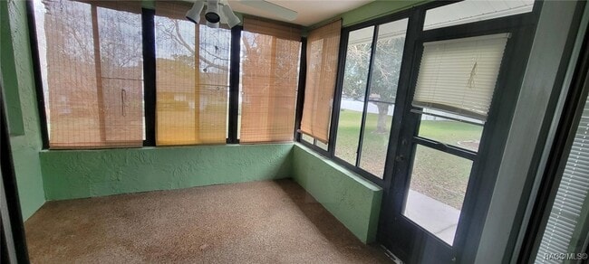 Building Photo - 234 W Valerian Pl