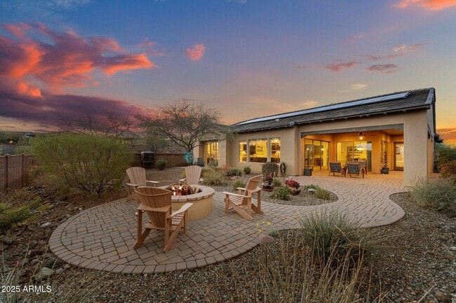 Building Photo - 3672 Ridgeview Ter
