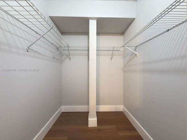 Building Photo - 4304 NW 9th Ave